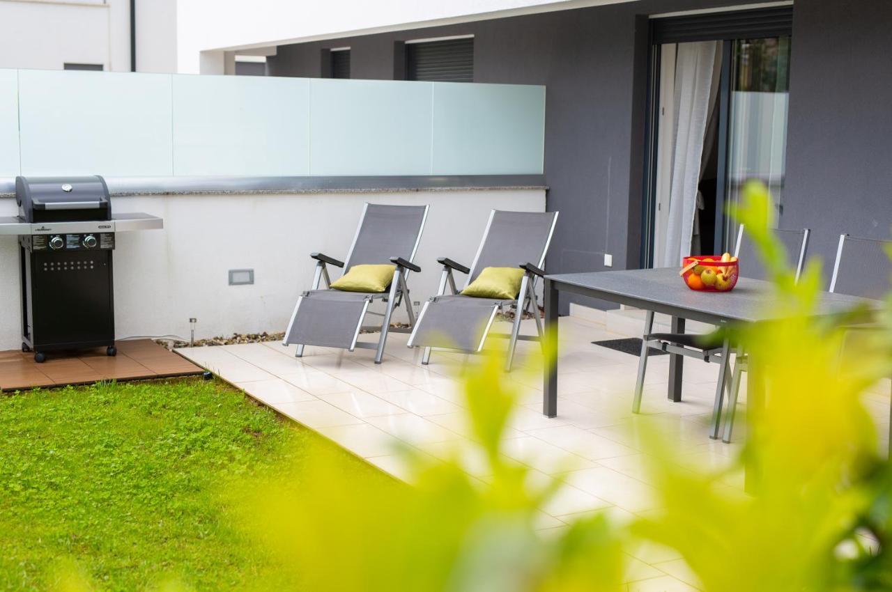 Dodo Apartments Vantacici Exterior foto